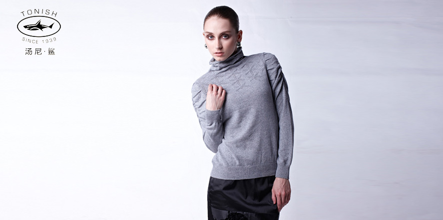 汤尼鲨羊衫毛衫