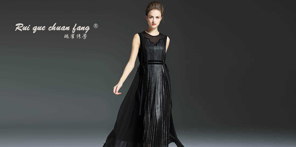 瑞雀传芳女装