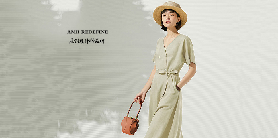 AMII REDEFINE女装