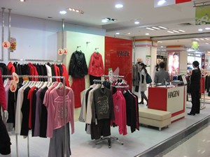 哈根女装店铺展示