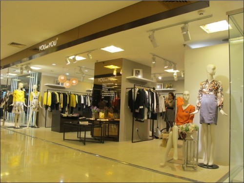 YOUareYOU女装店铺展示