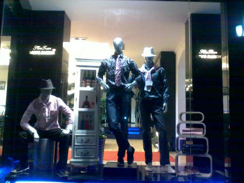 沙田国际风尚男装店铺形象