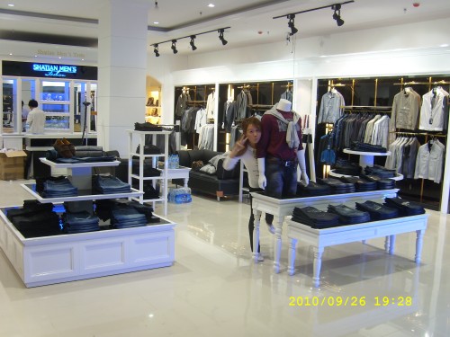 沙田国际风尚男装店铺形象
