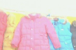 女装羽绒服店铺