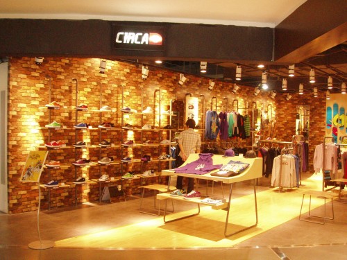 C1RCA休闲装店铺形象