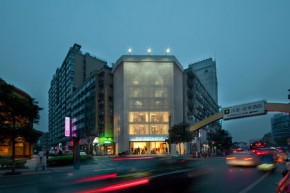 迪赛尼斯DESIGNICE店铺