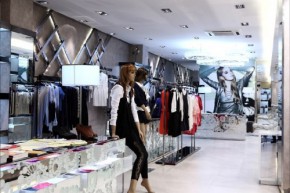 威丝曼女装店铺