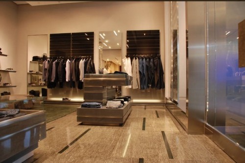波士恩爵男装店铺展示