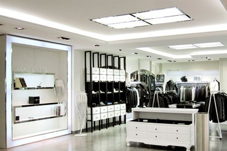 杰尼轩诗男装店铺展示