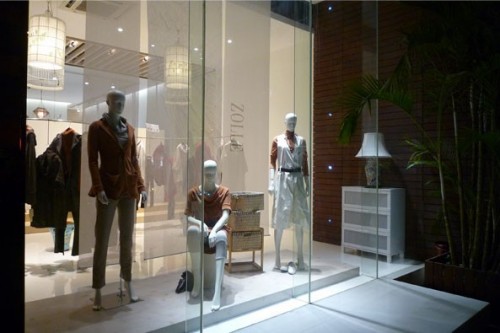 因为女装店铺形象