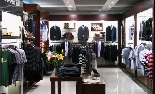 路易十三男装店铺展示