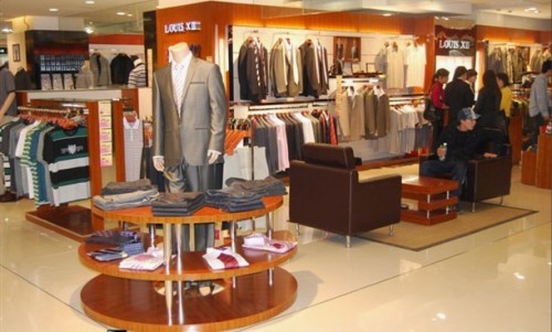 路易十三男装店铺展示