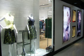 佛尼亚-FUNIEA店铺