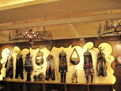 梦莎奴女装店铺形象