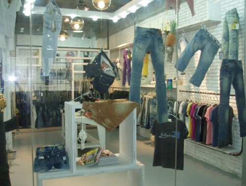 E+Q女装店铺形象