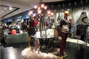 太平鸟 - peacebird店铺