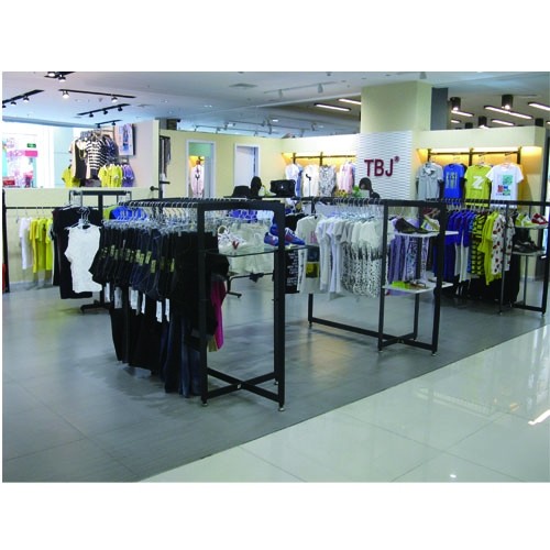 TBJ休闲装店铺形象