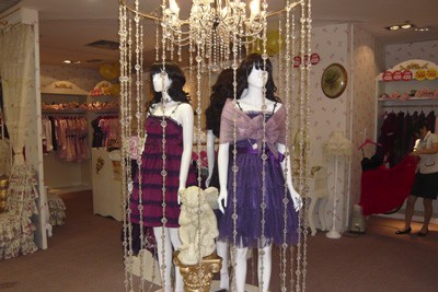 花儿开了女装店铺展示