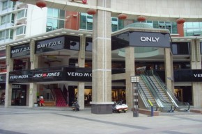 ONLY女装店铺
