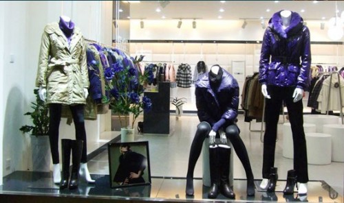 岁月如歌/艾诺丝雅诗女装店铺展示