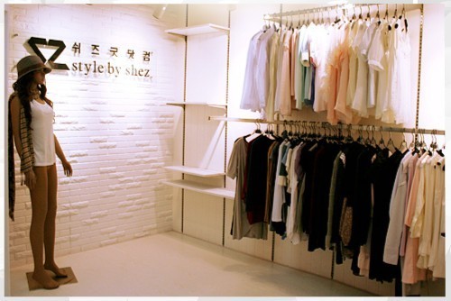 韩国SZ,SM女装店铺展示