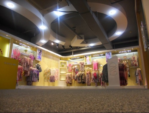 歌杜家居服店铺形象