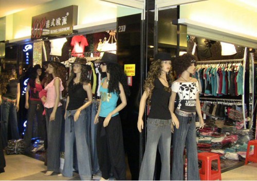 港式欧派女装店铺形象