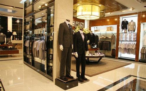 老爷车男装店铺展示