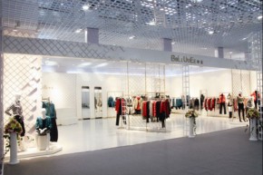 粉蓝 - bblluuee店铺