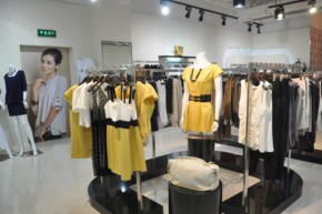 坤斯朵丽-QUEEN STORY店铺