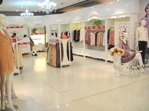 梦丽莎女装店铺展示