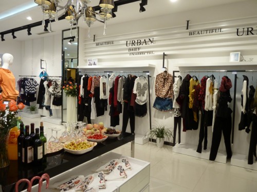 伊布都女装店铺形象