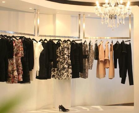 卡贝兹女装店铺展示