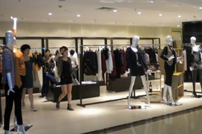 迪斯廷.凯-Distin Kidny店铺