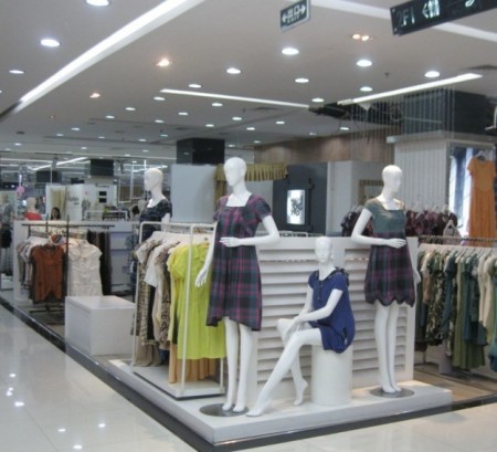 花弄影女装店铺展示