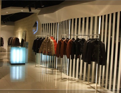 insee女装店铺展示