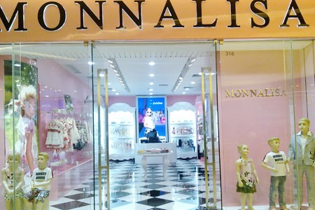 MONNALISA 童装店铺展示