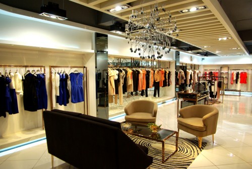 弗卡女装店铺形象