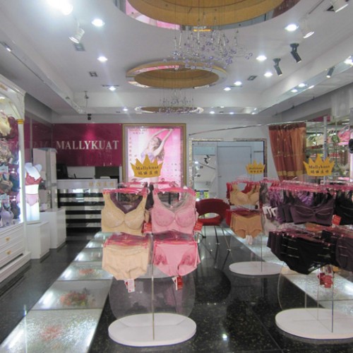 玛丽匡特内衣店铺展示