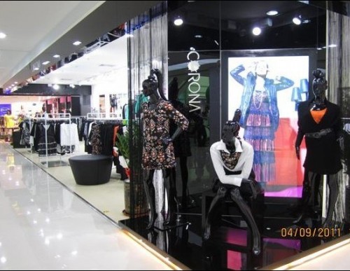 珂罗娜女装店铺形象