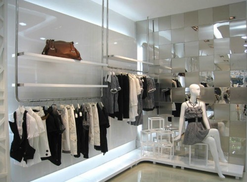 歌莱雅女装店铺展示