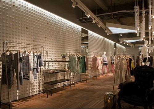 碧可女装店铺展示