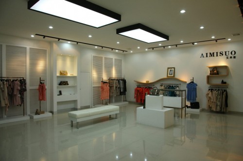 艾米索女装店铺形象