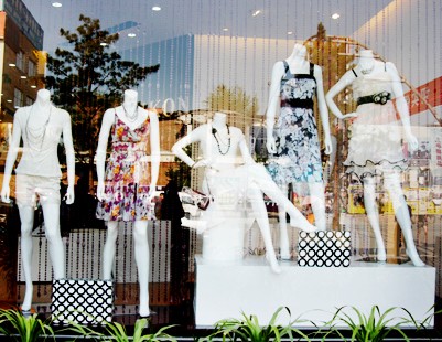 尤尼可女装店铺形象