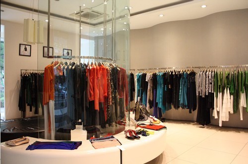 艾地.菲尔女装店铺形象