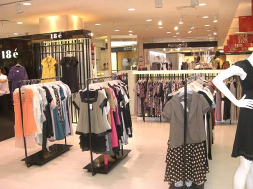 18é女装店铺展示