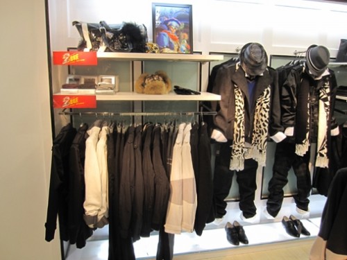 尼普顿男装店铺展示