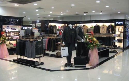 蒙特伦斯男装店铺展示