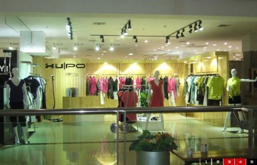 序泊女装店铺展示