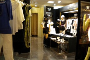 STEVE&VIVIAN店铺